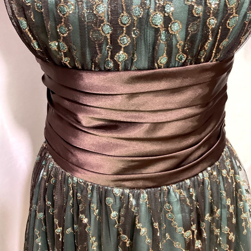 Morgan & Co. Vintage Y2K Formal Dress - Picture 3 of 16